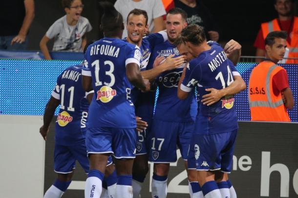 Los jugadores del Bastia celebrando un gol en el partido frente al Toulouse (FUENTE: SC Bastia)