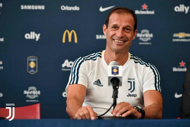 Il tecnico dei bianconeri Massimiliano Allegri in conferenza stampa. Foto: Twitter