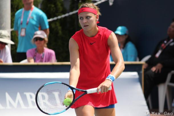 Lucie Safarova serves during the encounter | Photo: Max Gao / VAVEL USA Tennis