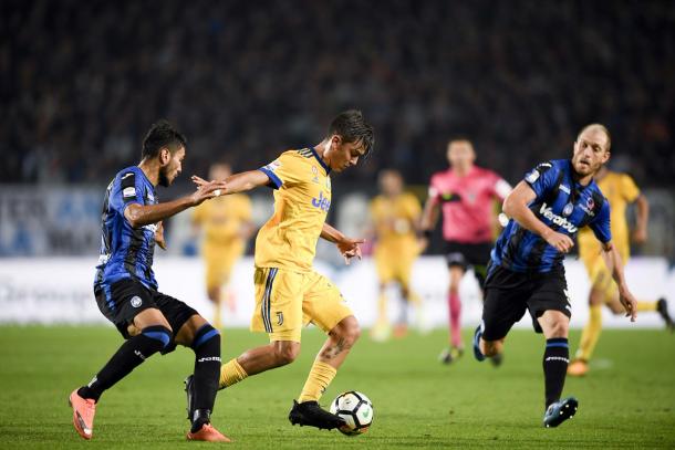 Dybala in azione nell'ultima gara di campionato con l'Atalanta. Foto: Twitter JuventusFC