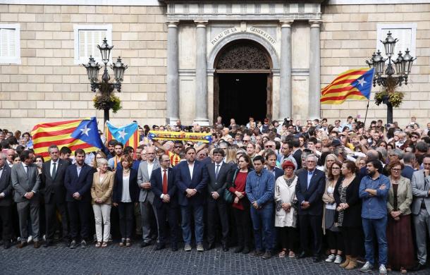 Políticos independentistas en la concentración de Barcelona | Foto: Govern