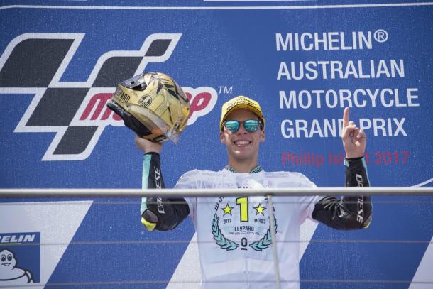 Joan Mir celebra el campeonato en Phillip Island / Foto: Leopard Racing Team (Twitter)