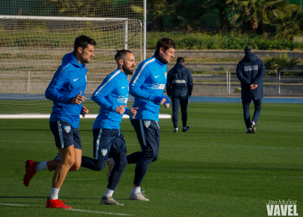 Seleznov junto a Cifu y Adrián en el entrenamiento de este sábado. | Foto: Javi Muñoz (VAVEL)