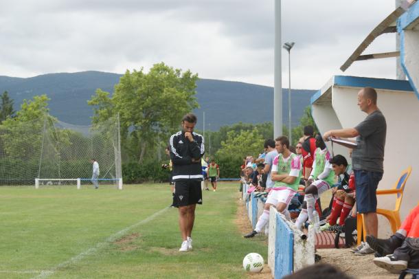 Jorge Martín de San Pablo es el nuevo entrenador del Mirandés B. | Foto: VAVEL