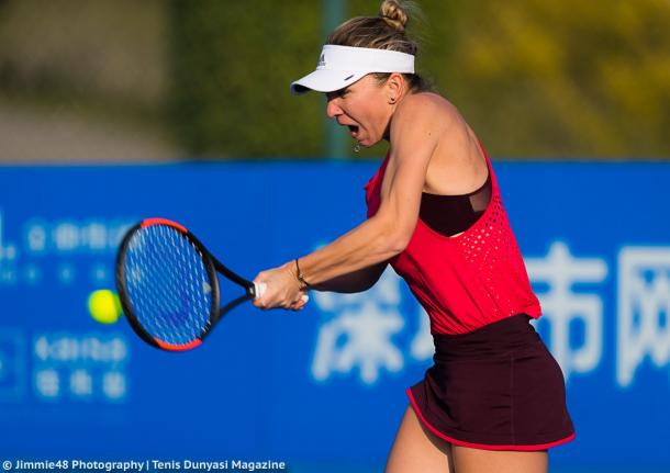 Simona Halep during her doubles match at the 2018 Shenzhen Open | Photo: Jimmie48 Tennis Photography