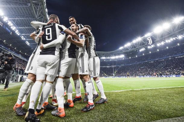 La Juventus esulta dopo il goal di Gonzalo Higuain | Photo: twitter Juventus FC