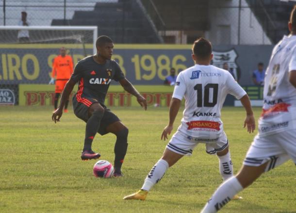 Leão pouco criou na partida e viu Patativa sair em vantagem ao intervalo (Foto: Williams Aguiar/Sport)
