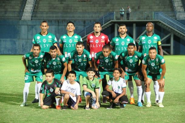 Gavião se garantiu na semifinal ao eliminar o Rio Branco-AC no Acre (Foto: Antônio Assis/FAF)