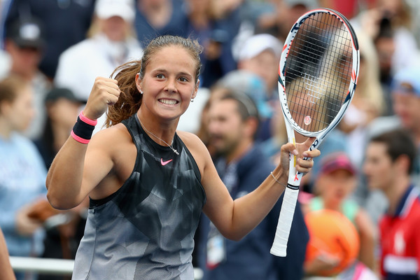 Daria Kasatkina celebrates after defeating Jelena Ostapenko in the third round of the 2017 U.S. Open. | Photo: Al Bello/Getty Images