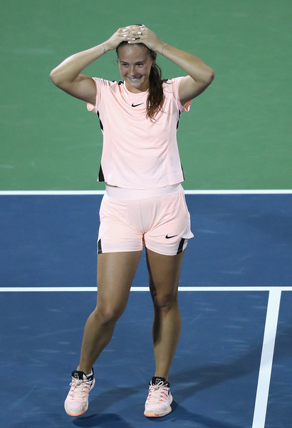 Daria Kasatkina could not believe that she managed to complete another impossible triumph against Muguruza | Photo: Francois Nel/Getty Images Europe