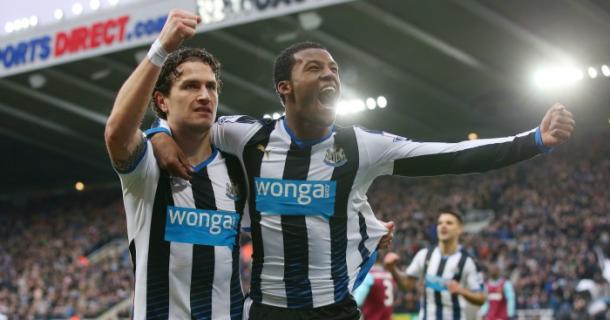 Janmaat and Wijnaldum have both expressed  their desire to leave (Photo: teamtalk.com)