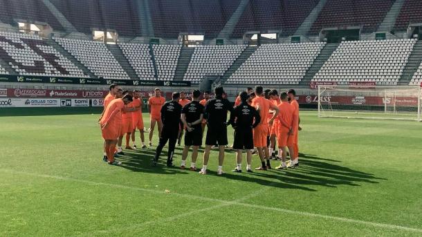 Jugadores del Real Murcia durante un entrenamiento en Nueva Condomina. Foto: Real Murcia