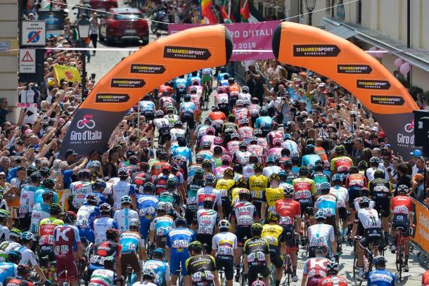La salida de la etapa de hoy (fuente Giro d' Italia)