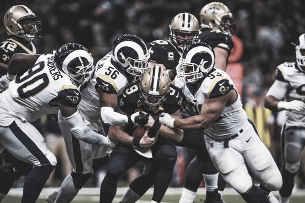 Drew Brees jugó de mayor a menor el partido. La defensiva de los Rams tuvo una gran presentación permitiendo solo 23 puntos a la mejor ofensiva de la NFC (Imagen: therams.com)