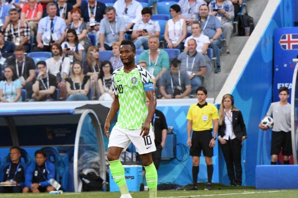 Obi Mikel en el partido ante Islandia | Foto: Selección Nigeriana