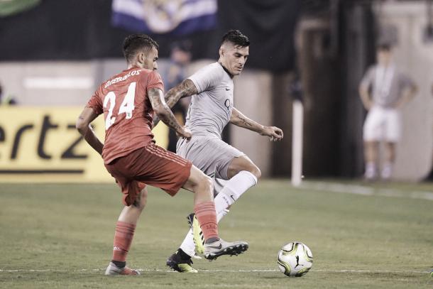 Ceballos manejó el balón en la mitad de cancha | Foto: AS Roma