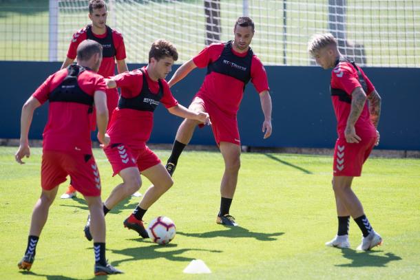 Los jugadores en el entrenamiento. Foto: Osasuna