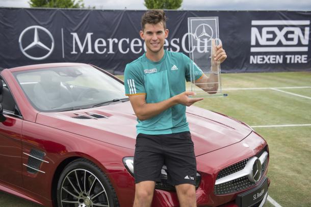 Dominic Thiem after winning his first grass title at the Mercedes Cup. Photo: Deniz Calagan/Bongarts