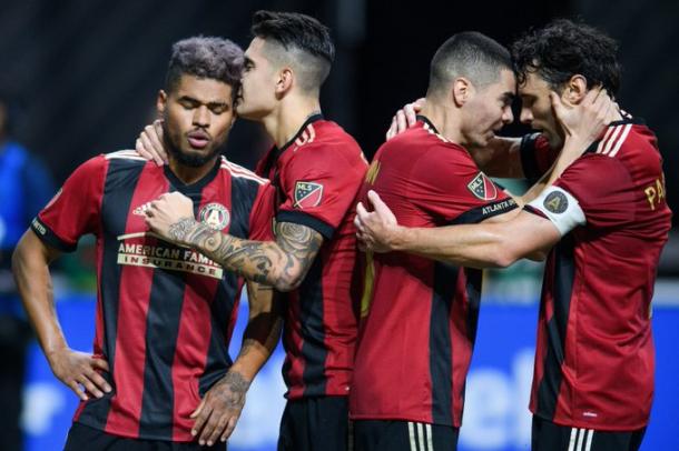 Atlanta celebra su primer gol (@atlutd)