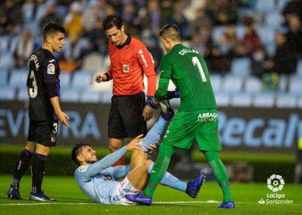 Cuéllar estirando a un jugador del Celta en los últimos compases del encuentro | Foto: CD Leganés