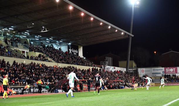 El público del Estadi Municipal ante el Córdoba | Fuente: CF Reus