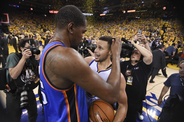 Kevin Durant and Steph Curry could join forces for the 2016-17 NBA season | Kyle Terada - USA TODAY Sports