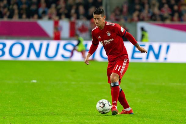 (James le queda 6 meses con Bayern | Foto: @FCBayern)