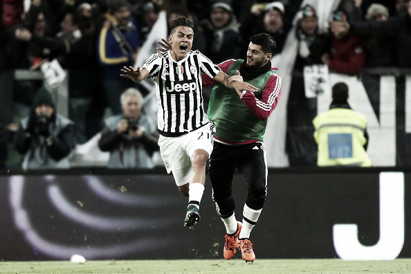 Dybala e Morata celebram vitória no Juventus Stadium (Foto: Getty Images)