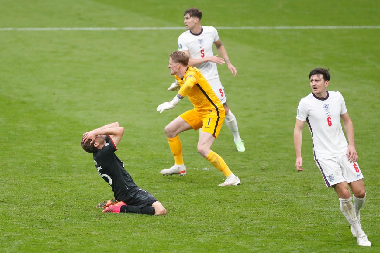 Müller tuvo en su bota empatar el partido en el 85 / FOTO: UEFA