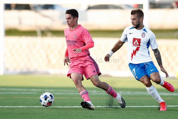 Sergio Arribas, durante el Rayo Majadahonda vs. Castilla de la etapa de preparación 2020/21 | Fuente: www.realmadrid.com
