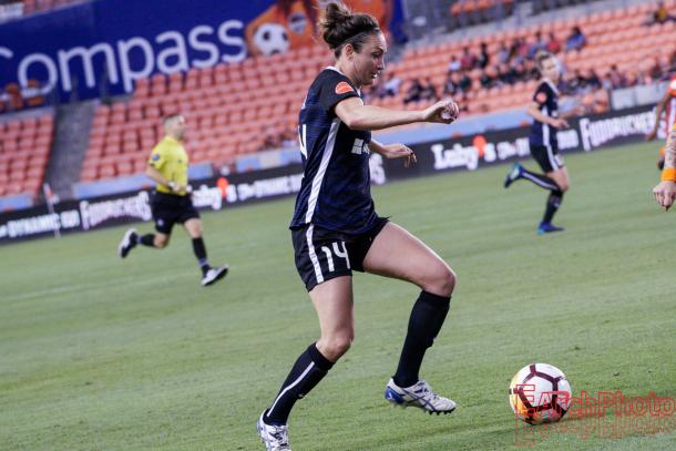 Jodie Taylor of the Seattle Reign l Photo: EArchPhoto