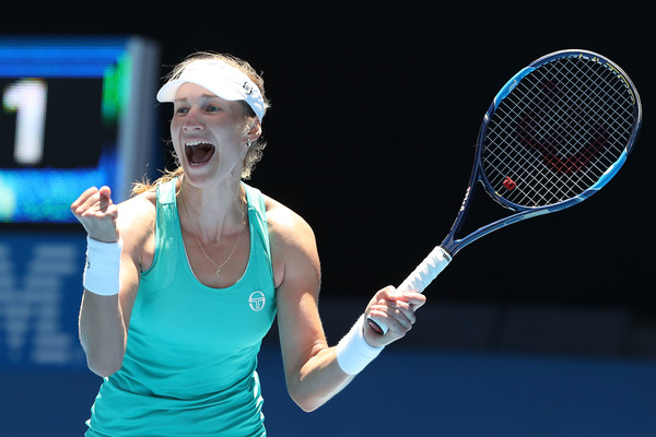 Ekaterina Makarova celebrates her win over Cibulkova in Melbourne | Photo: Scott Barbour/Getty Images AsiaPac