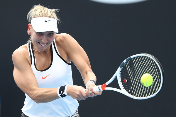 Elena Vesnina in action at the Australian Open | Photo: Scott Barbour/Getty Images AsiaPac