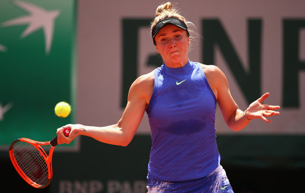 Elina Svitolina jumped out to a fast start, having opened up a 5-0 lead in the first set | Photo: Clive Brunskill/Getty Images Europe