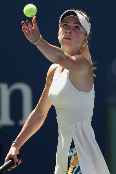 Elina Svitolina only lost one point behind her first serve in the second set and did not face a break point | Photo: Matthew Stockman/Getty Images North America