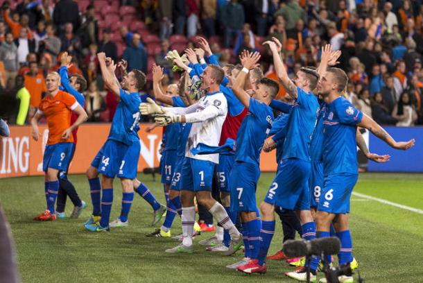 Islandia celebra el pase a la Euro 2016, uno de los temas de 'su' documental | Foto: El País