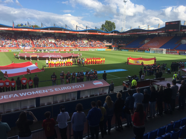 Ceremonia de los himnos | Foto: UEFA