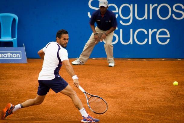 Victor Estrella Burgos plays a backhand in his semifinal win. Photo: Ecuador Open Quito