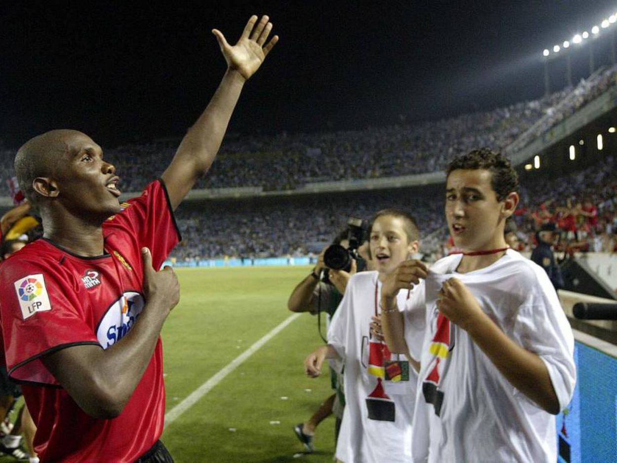 Samuel Eto'o celebrando la consecución de la Copa del Rey. | Foto: Diario AS