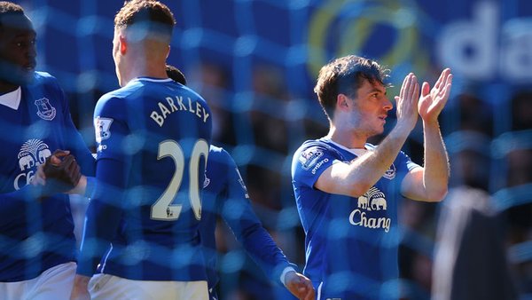 Leighton Baines celebra el gol del 2-1 | Foto: Everton FC