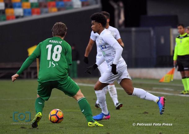Ewandro in amichevole. Fonte: www.facbook.com/UdineseCalcio1896
