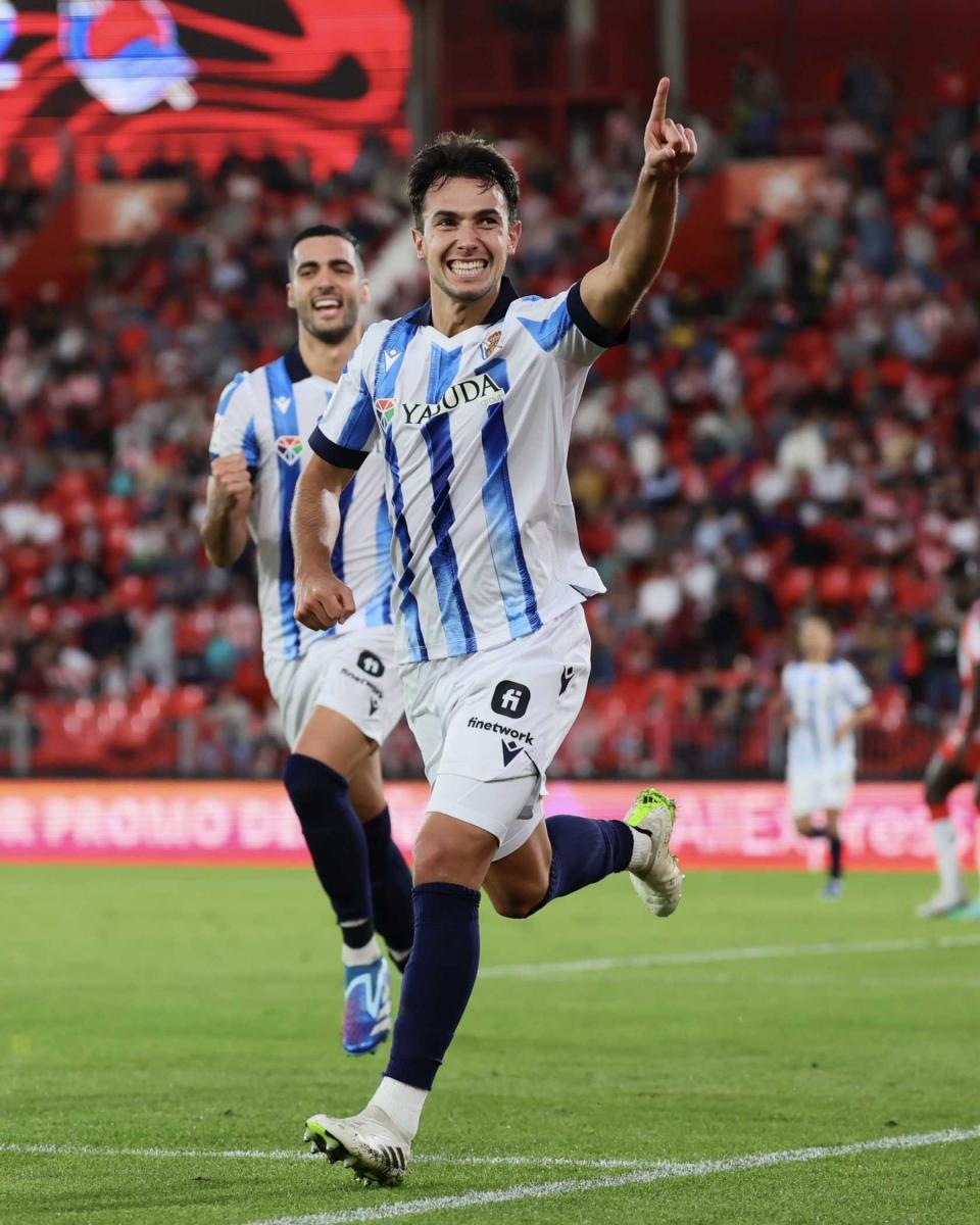 Zubimendi festeja su segundo gol en la competición | Foto: Real Sociedad Twitter/X