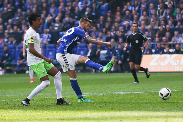 Burgstaller en su segundo gol / FOTO: Zimbio