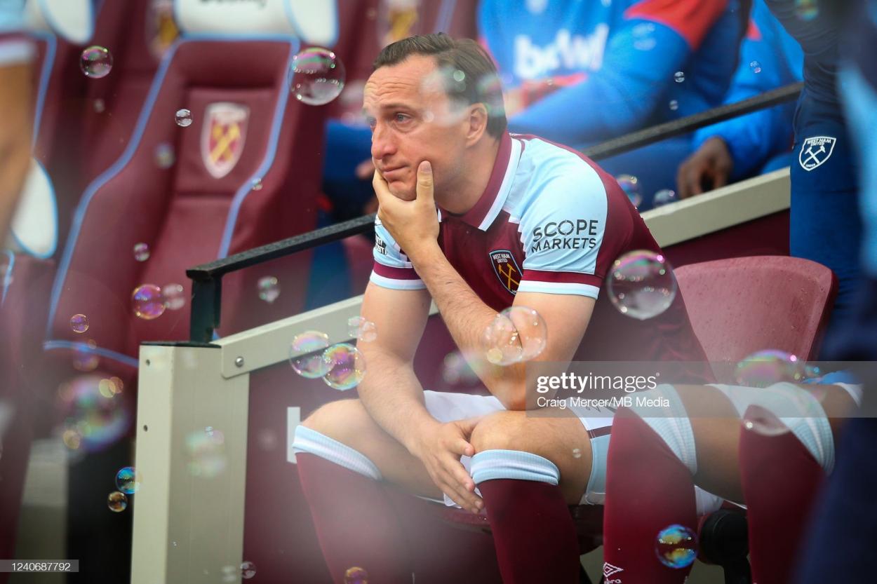 Mark Noble bids emotional farewell | Photo by: Craig Mercer/MB Media/Getty Images
