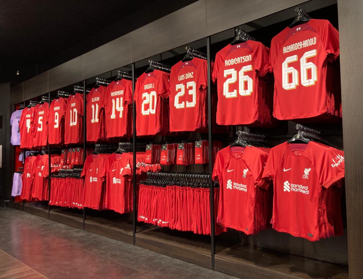 Tienda oficial del Liverpool en 2022 - Liverpool FC Retail