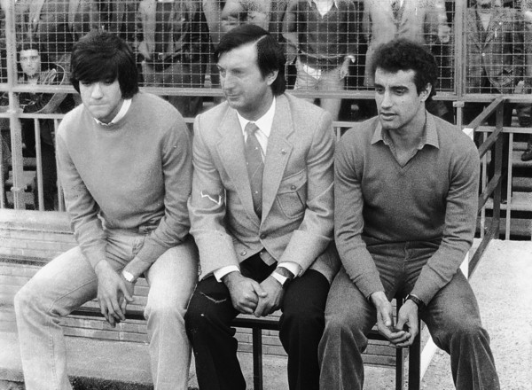 García Traid, Marcos y Quique Ramos en el banquillo/Foto: Atlético de Madrid 