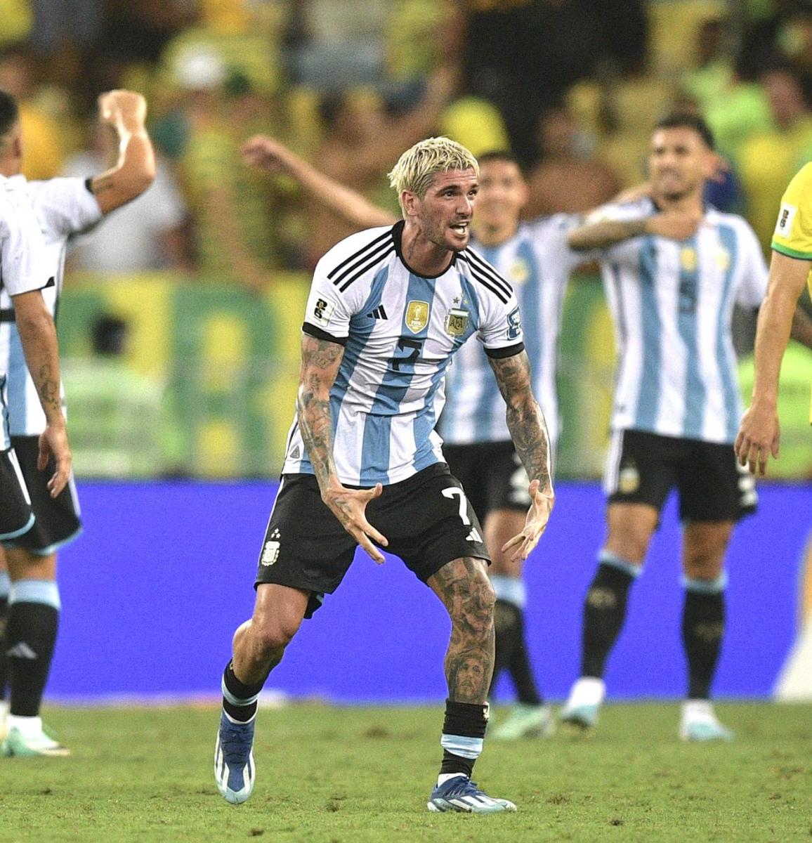 Rodrigo de Paul en un encuentro con la selección argentina. | Foto: Selección de Argentina on X.