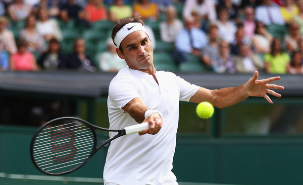 Federer lines up a forehand during his first-round win. Photo: Michael Steele/Getty Images