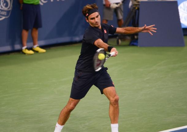 Roger Federer strikes a forehand during the win over Goffin. Photo: Noel Alberto/VAVEL USA