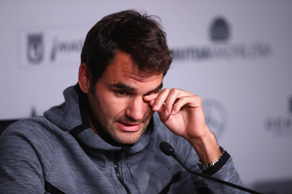 Roger Federer during his press conference announcing his withdrawal from Madrid. Photo: Clive Brunskill/Getty Images